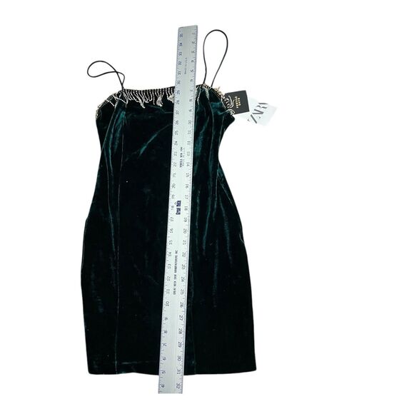ZARA Green Velvet‎ Rhinestone Mini Party Dress - Picture 4 of 13
